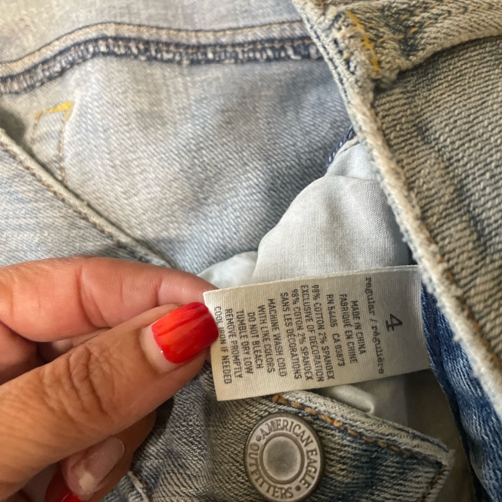 American Eagle size 4 Capri pants